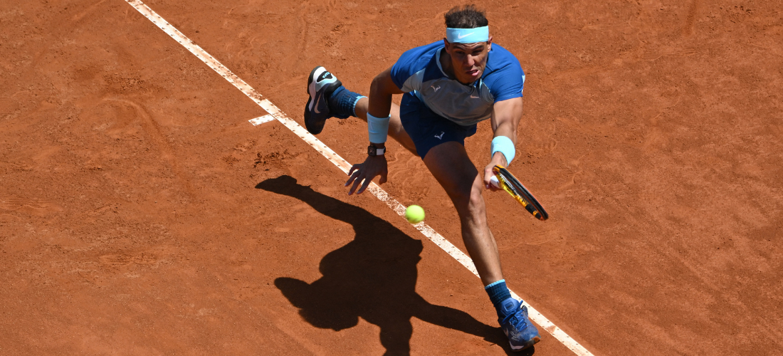 Atual campeão em Roma, Rafael Nadal volta a vencer nas quadras após lesão e eliminação em Madrid contra Alcaraz