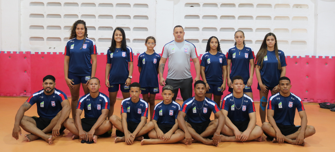 Jovens atletas do movimento social Pró-Criança foram medalhistas no Campeonato Brasileiro de Judô - Região II