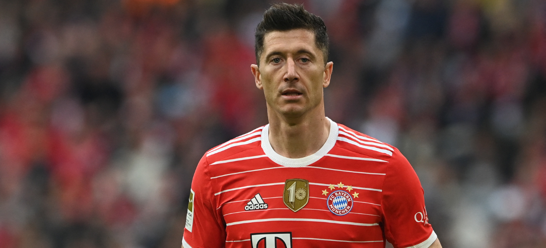 Polonês Robert Lewandowski já revelou desejo de deixar Bayern de Munique antes do fim de seu contrato