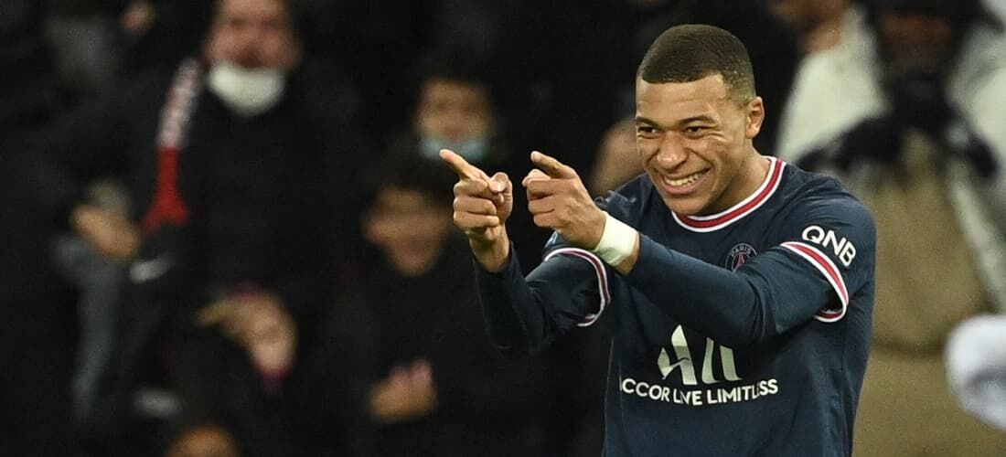 Mbappé, astro do PSG