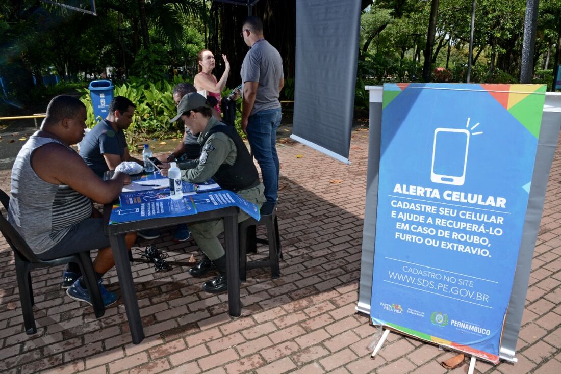 Mutirão Alerta Celular e Alerta Bike no Parque da Jaqueira