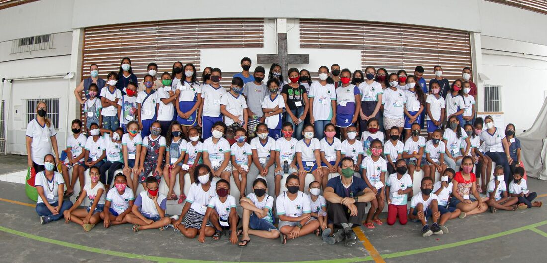 O Instituto Solidare realiza, nesta quarta-feira (18), um protesto pelas ruas do bairro Coqueiral, na Zona Oeste do Recife, contra o abuso e exploração sexual de crianças e adolescentes