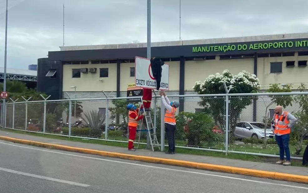 Placas foram cobertas: ainda não há data para a mudança