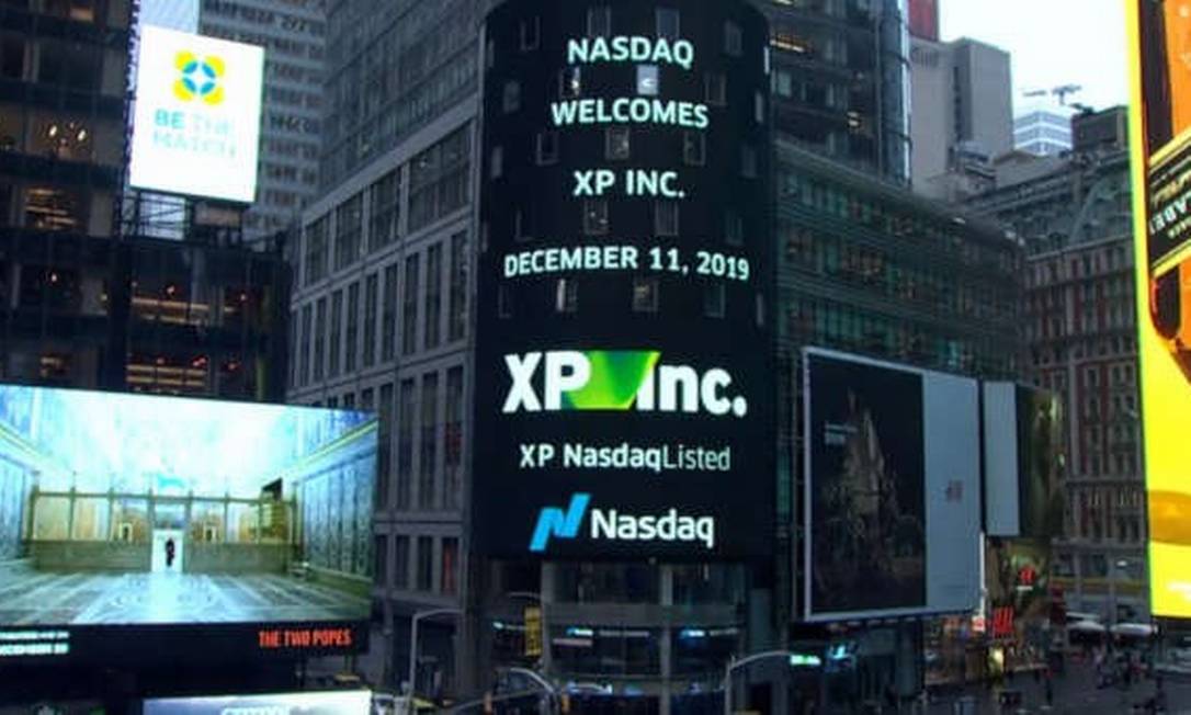 Logomarca da XP na bolsa de valores Nasdaq