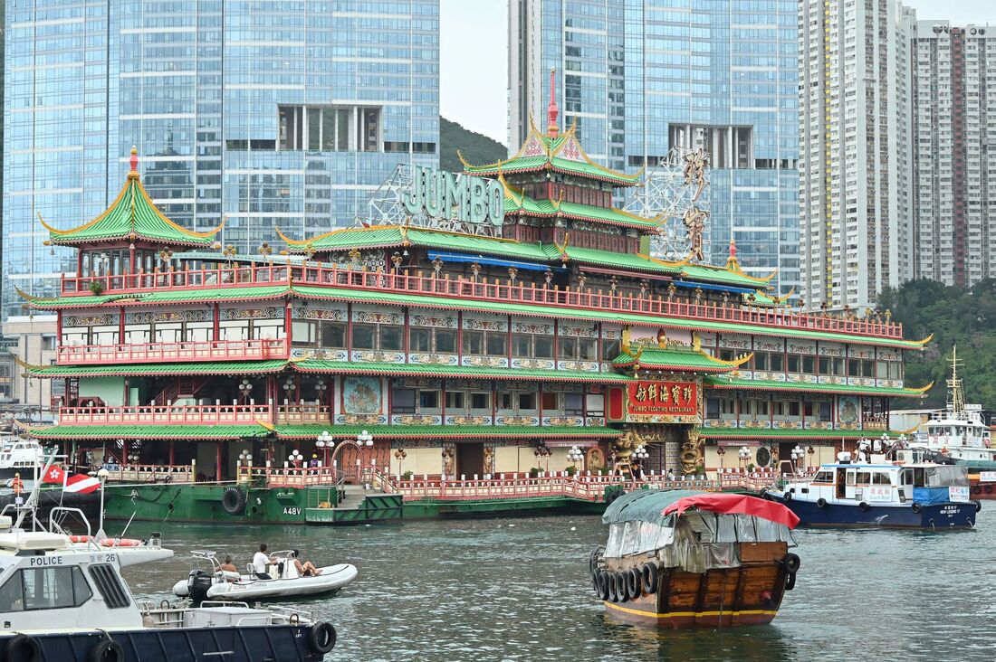 Restaurante flutuante Jumbo de Hong Kong