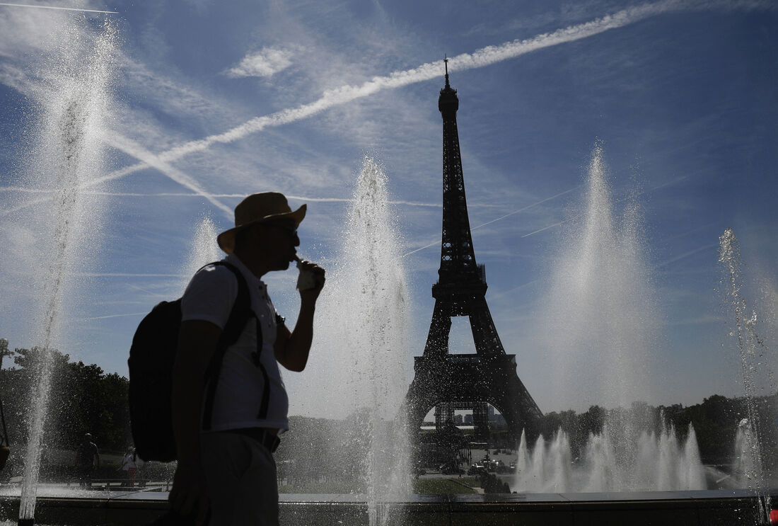 As altas temperaturas na França é influencia da onda de calor que passa também pela Espanha