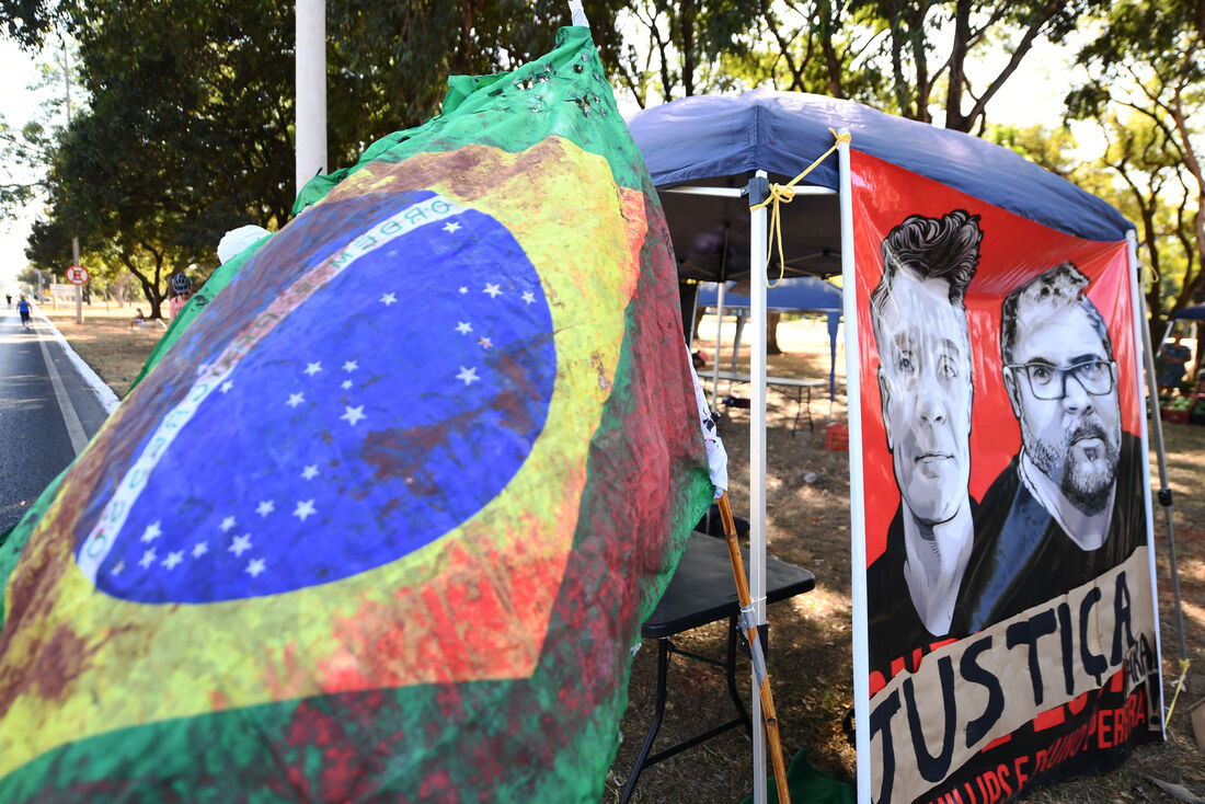 Dentre as oito pessoas envolvidas na morte do indigenista Bruno Pereira e do jornalista Dom Phillips, três estão presos e cinco foram identificados por terem participado da ocultação dos cadáveres