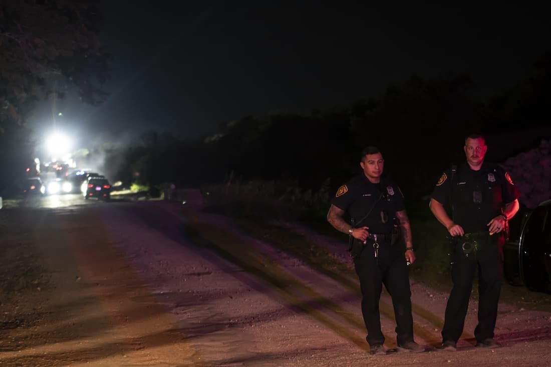 Tragédia: caminhão com 46 migrantes mortos encontrado no Texas