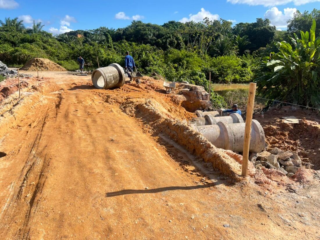 Náutico deu início à reconstrução da estrada do CT Wilson Campos