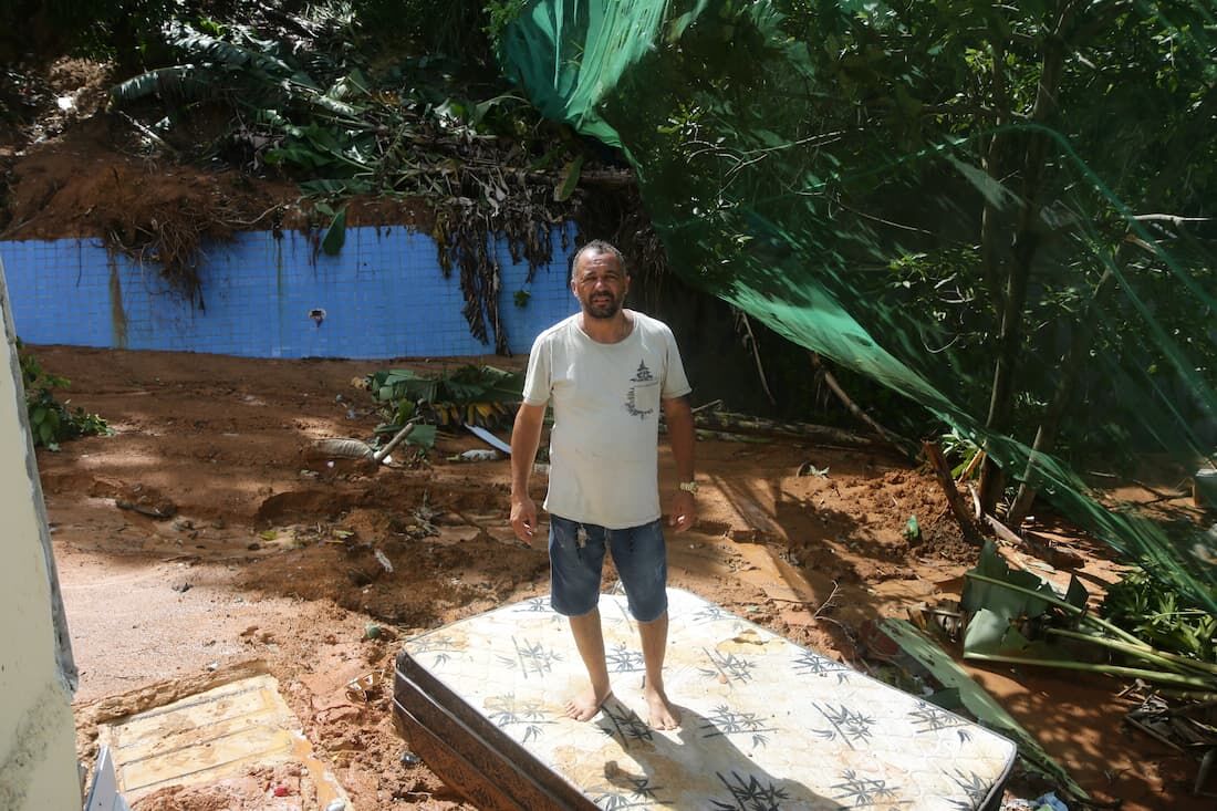 Carlos Alberto teve sua casa, no Jardim Monte Verde, destruida