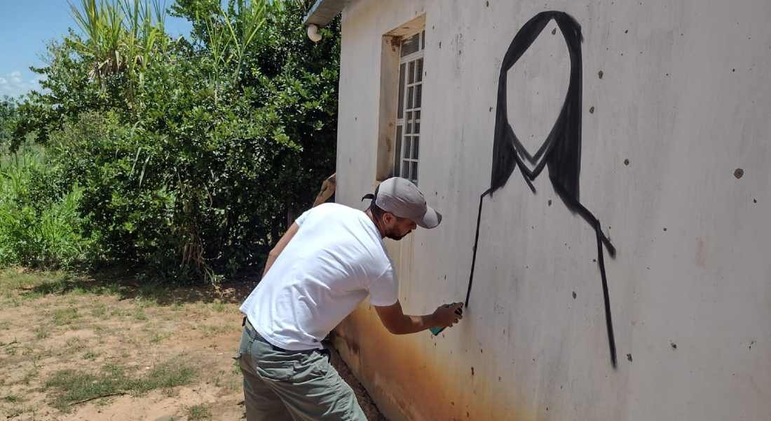 Derlon realizou residência artística no Sertão do Pajeú 