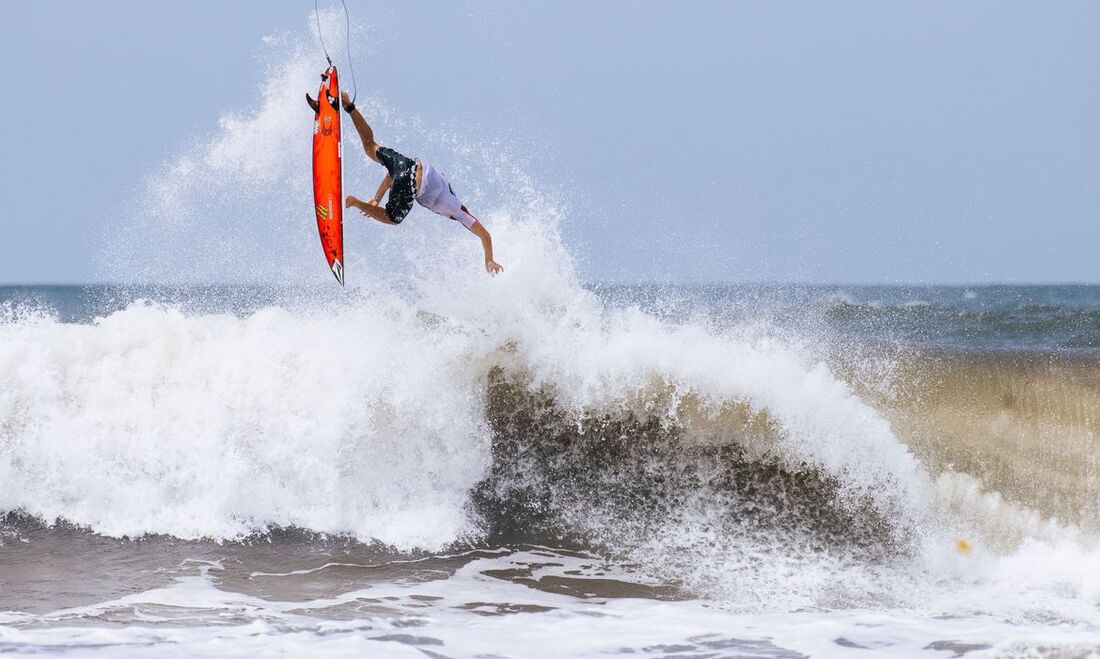 Mundial de Surfe está na 7ª etapa