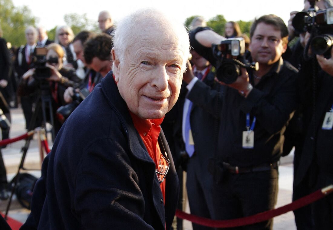 Peter Brook, lenda do teatro britânico, faleceu aos 97 anos