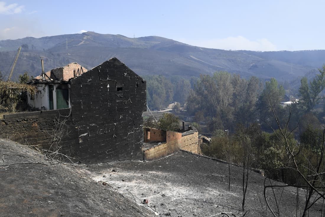 Onda de calor na Europa provoca incêndios