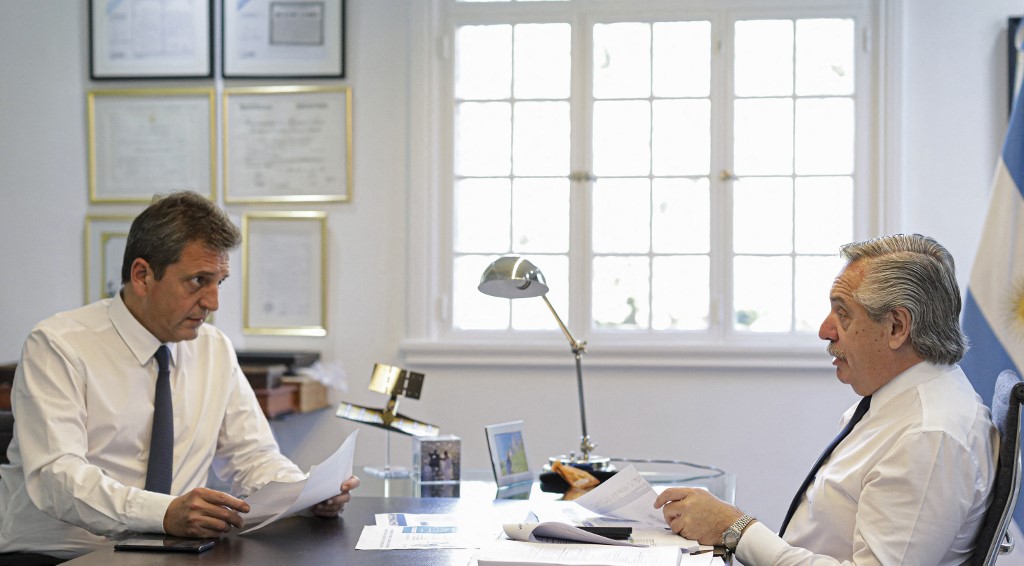 Sergio Massa, superministro da Economia e o presidente argentino, Alberto Fernández