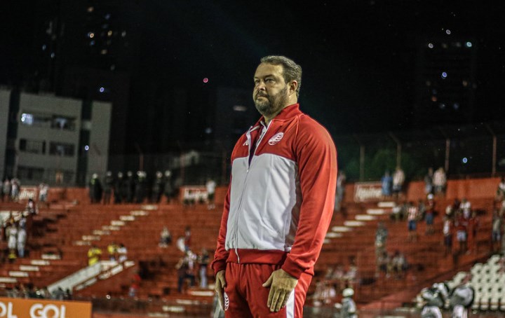 Roberto Fernandes, técnico do Náutico