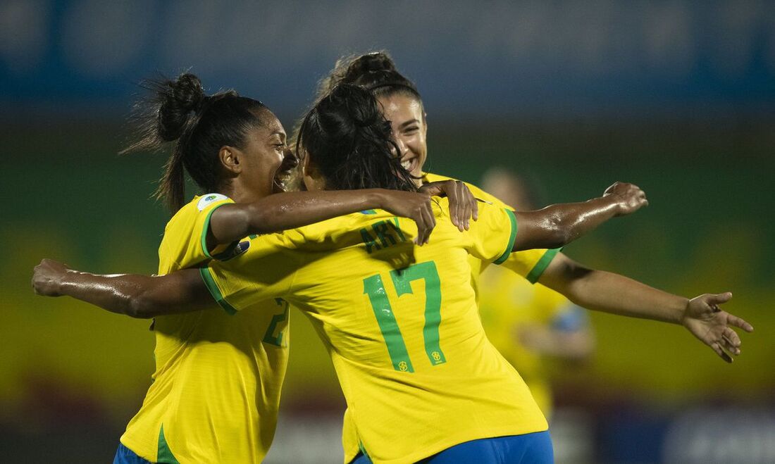 Brasil vai à final da Copa América Feminina e garante vaga olímpica