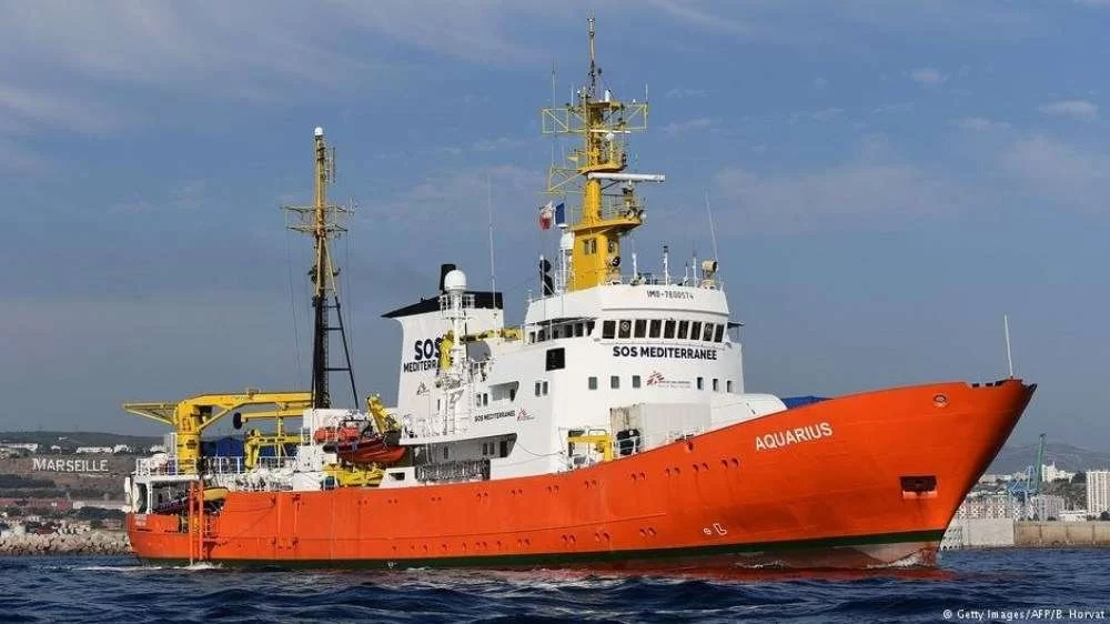 Navio "Ocean Viking" da ONG humanitária SOS Méditerranée