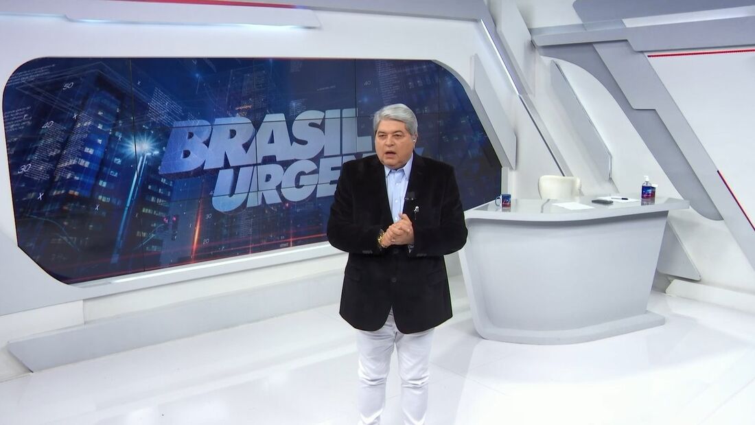 Datena durante apresentação do Brasil Urgente