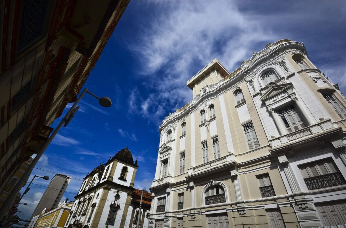 O Edifício Chanteclair é um dos espaços que serão visitados no roteiro do Olha! Recife