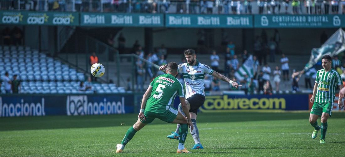 Coxa buscou o empate no segundo tempo