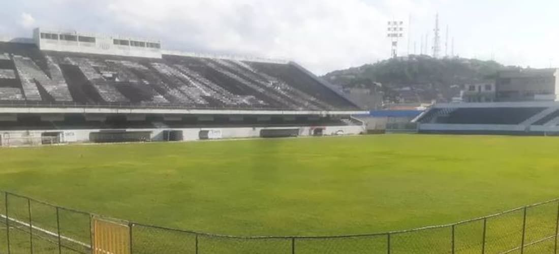 Estádio Lacerdão, em Caruaru 