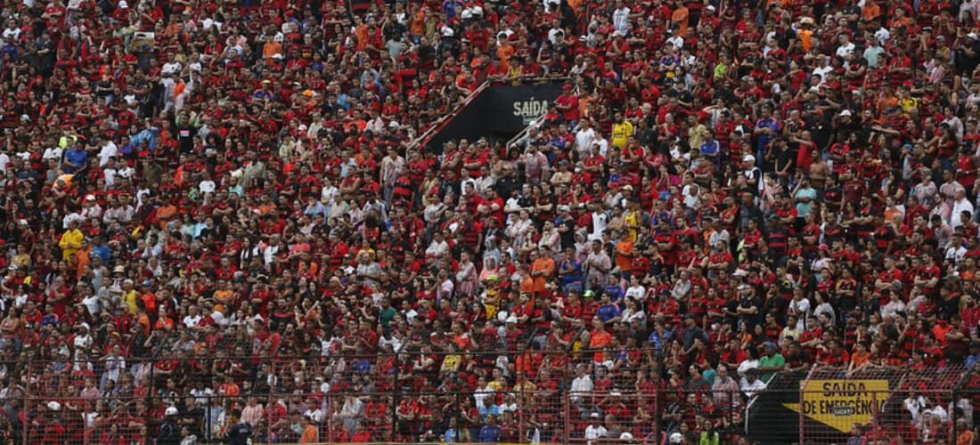 Torcida do Sport na Ilha do Retiro