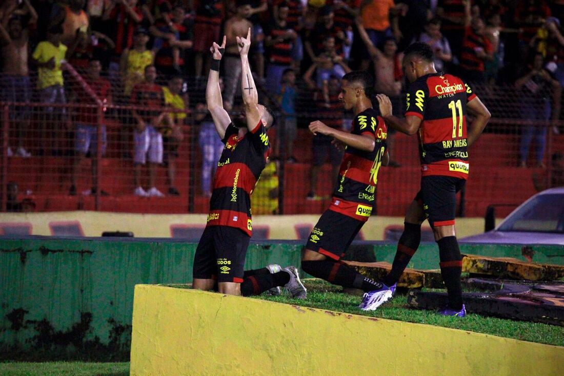 Sander foi o autor do segundo gol do Sport, que quebrou jejum de vitórias ao superar o Londrina