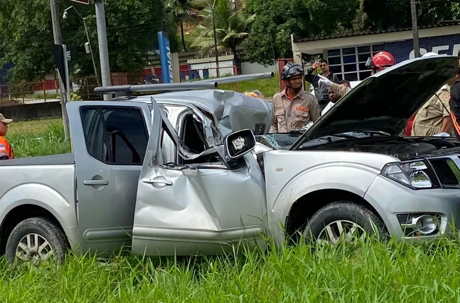 Acidente na BR-101, em Paulista