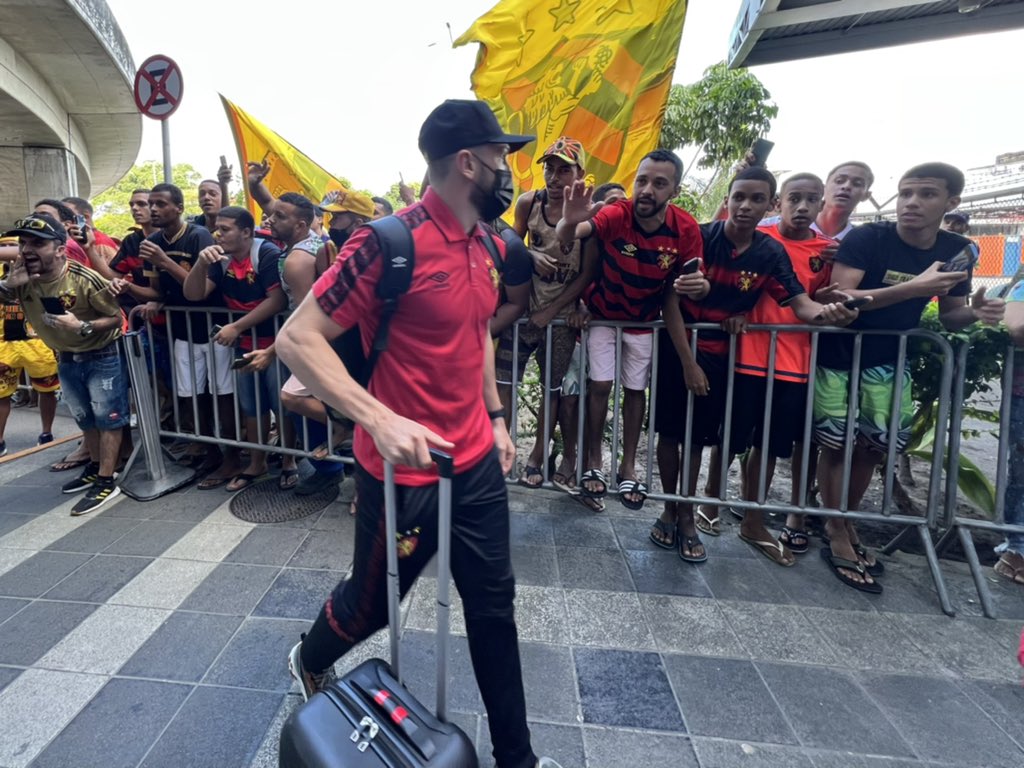 Sport viajou para o Paraná para encarar o Operário