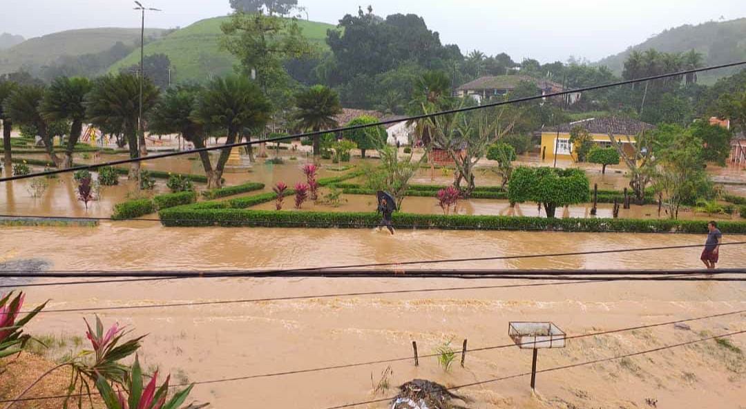 Fortes chuvas no município de Água Preta 