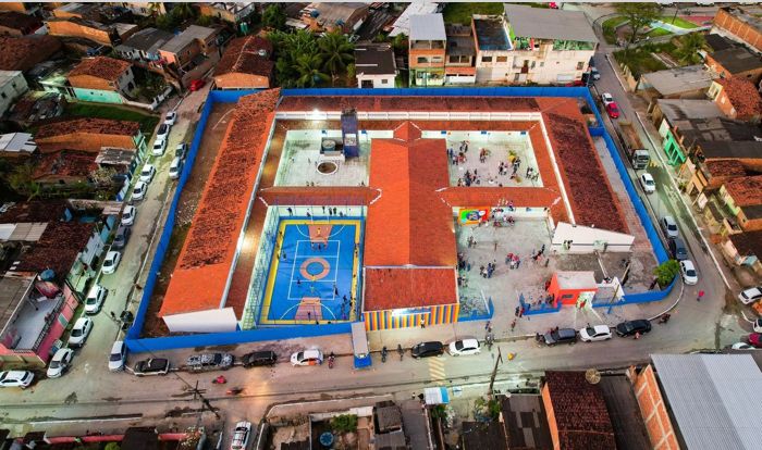 Escola Municipal Madre Iva Bezerra