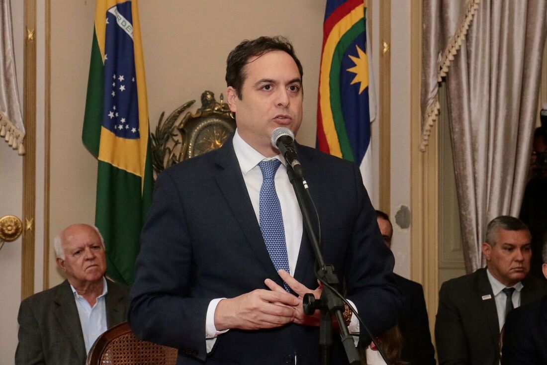 Governador Paulo Câmara assina contrato para PPP de autoprodução de energia da Compesa