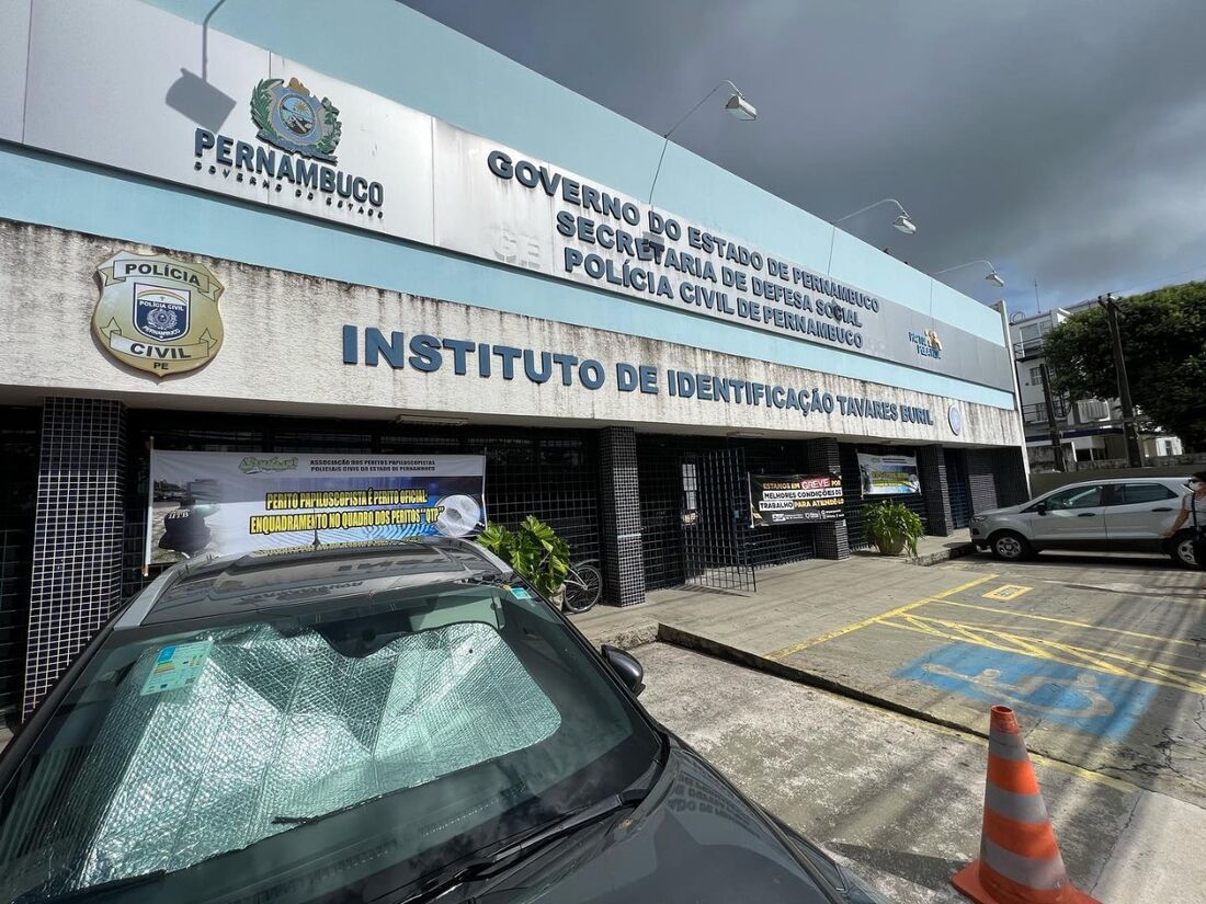 Instituto de Identificação Tavares Buril