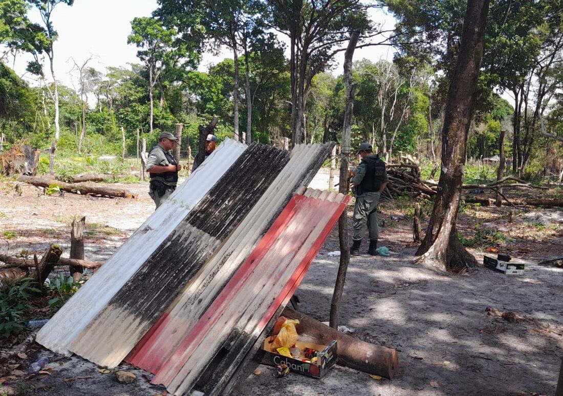 As prisões ocorreram durante uma operação no local