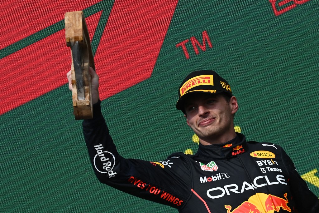 Holandês Max Verstappen se aproxima do bicampeonato mundial