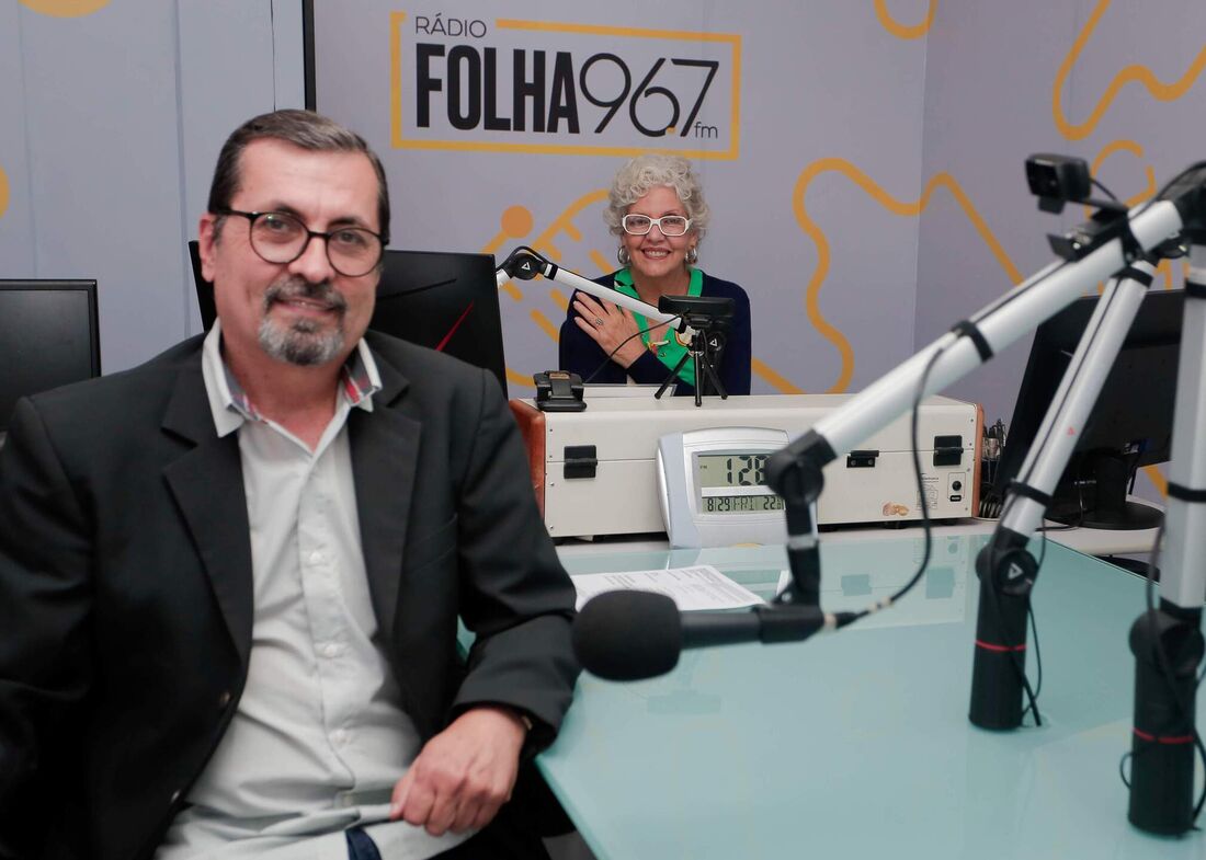 Jota Batista e Patrícia Breda são os âncoras da Rádio Folha