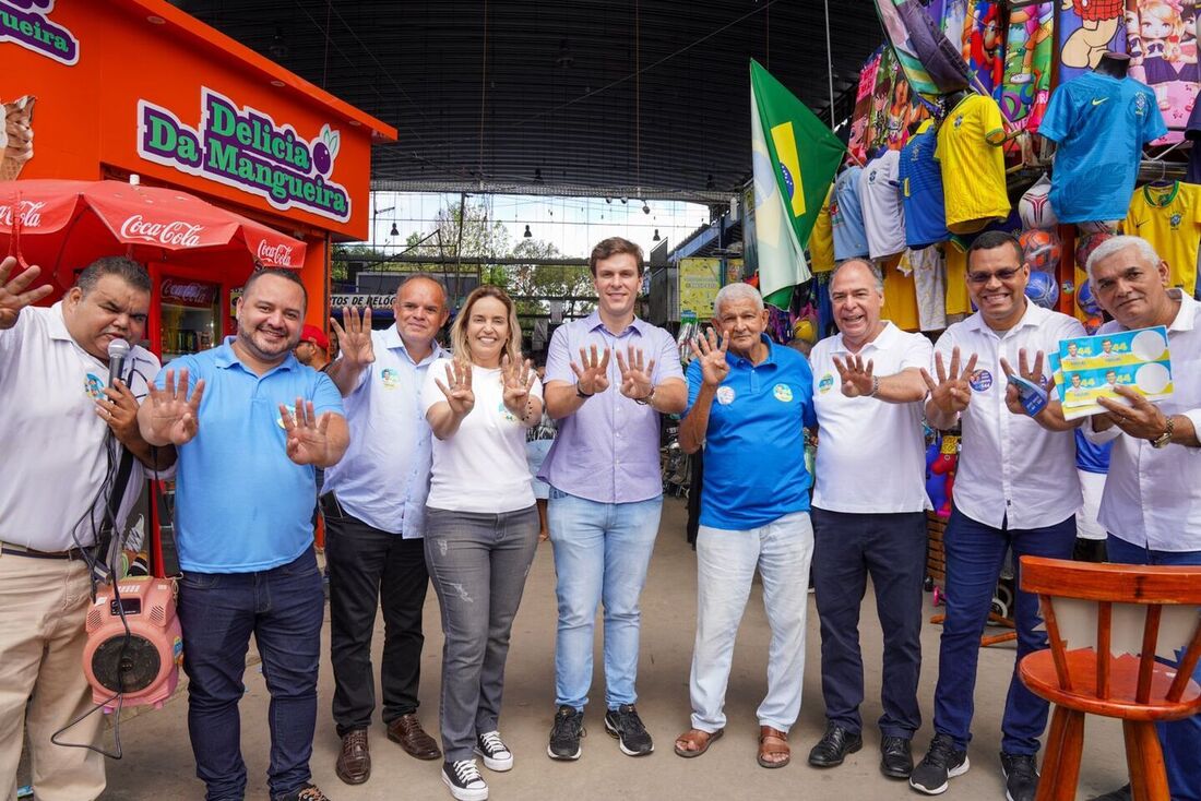 Visita em Jaboatão teve também a presença da vice Alessandra Vieira, do candidato ao senado Carlos Andrade Lima e do senador Fernando Bezerra