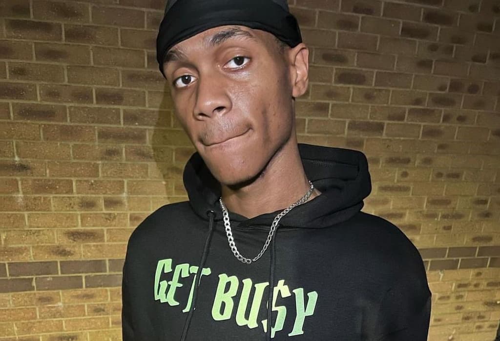 Rapper TKorStretch. Ele foi levado para o hospital, onde não resistiu aos ferimentos