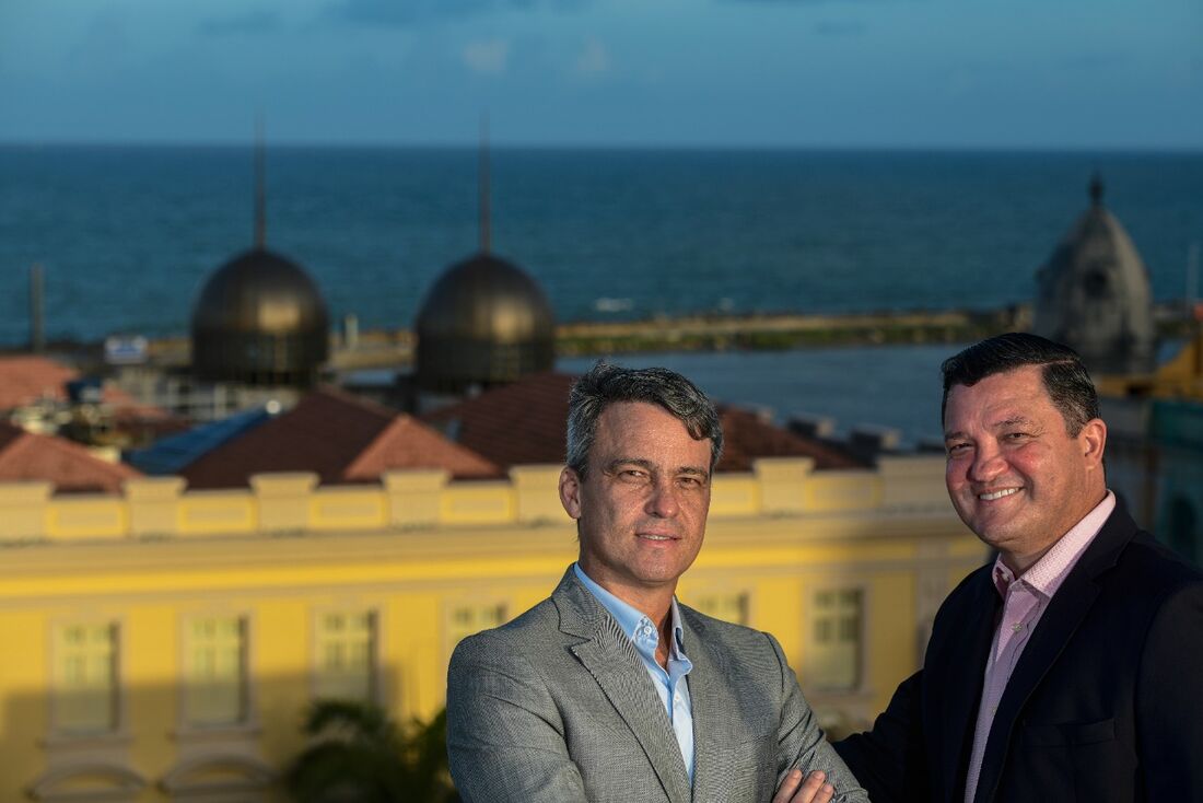 Italo Nogueira e Yves Nogueira, que também são presidentes da Assespro Nacional e do Softex Recife