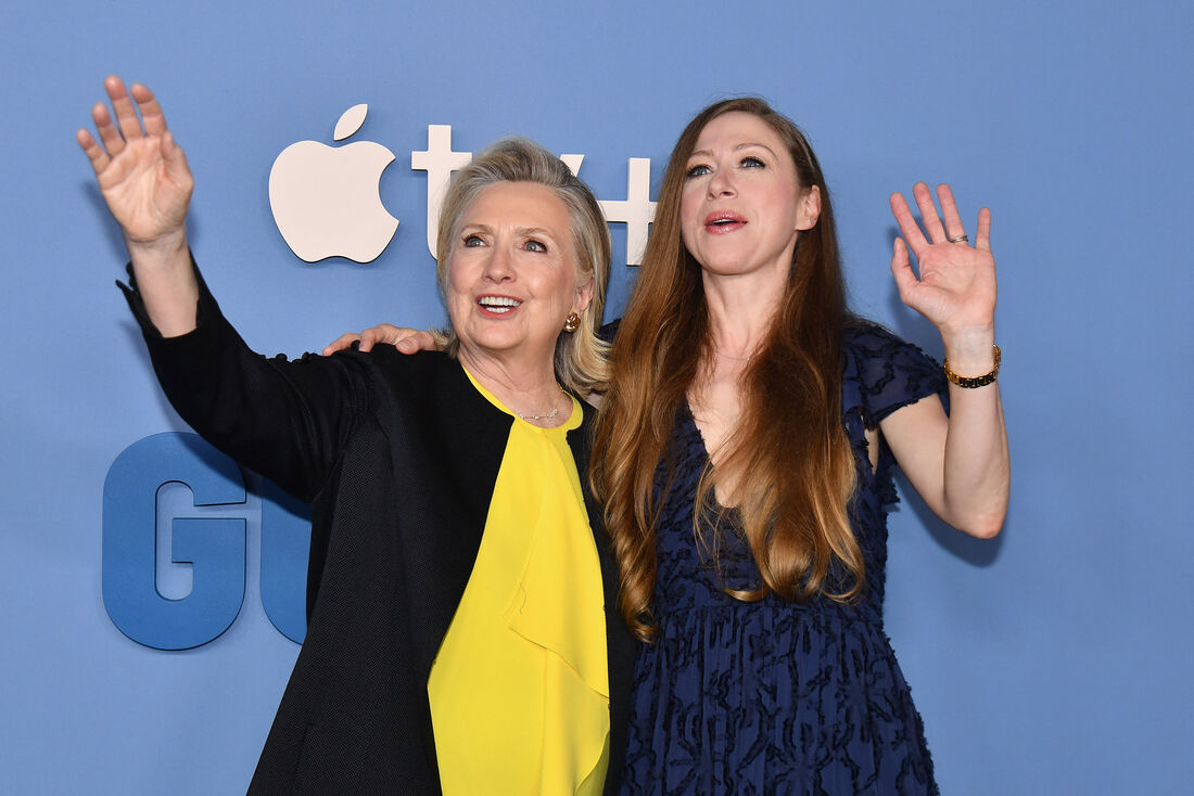  Hillary e Chelsea Clinton lançam série documental "Gente de Coragem"