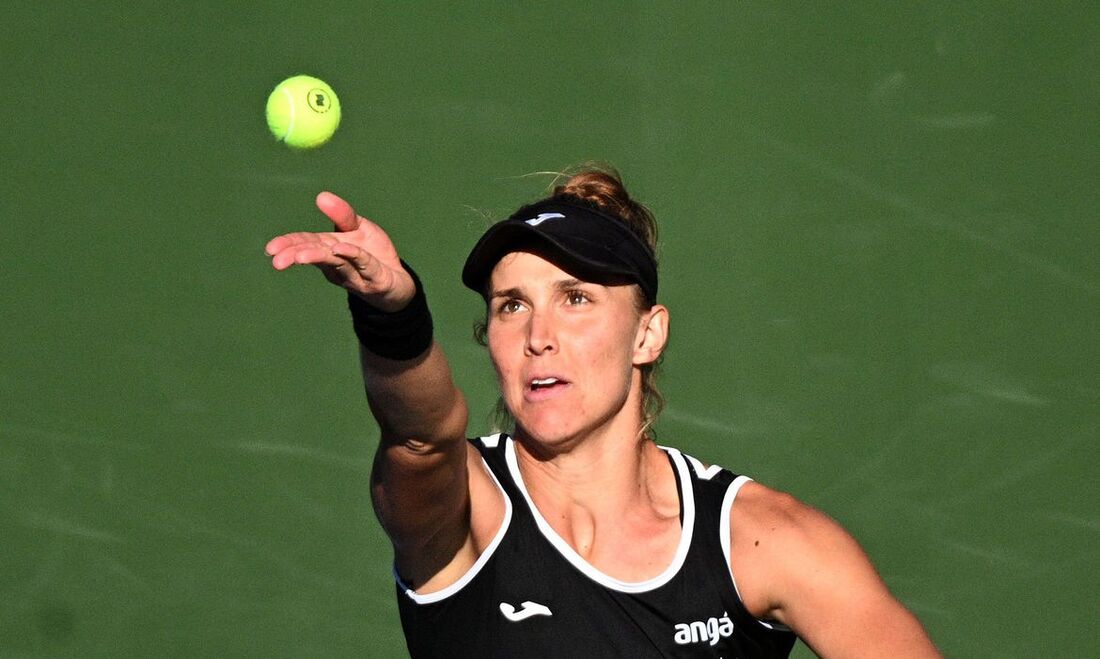 Em semana sem torneios da WTA, Muguruza passa Halep na 3ª posição do  ranking