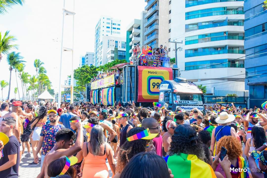 Club Metropole Com Todo Gás Para A Semana Da Parada Da Diversidade De Pe Folha Turismo Folha Pe 