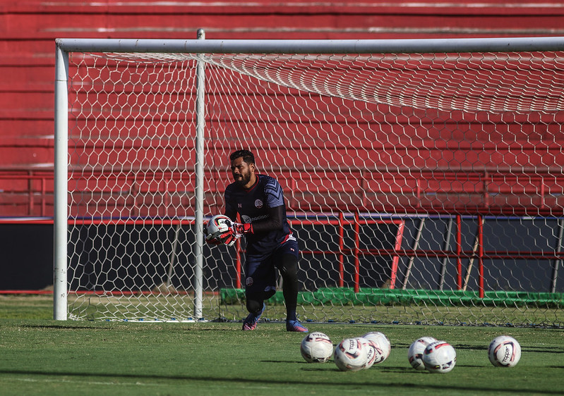 Jean, goleiro do Náutico