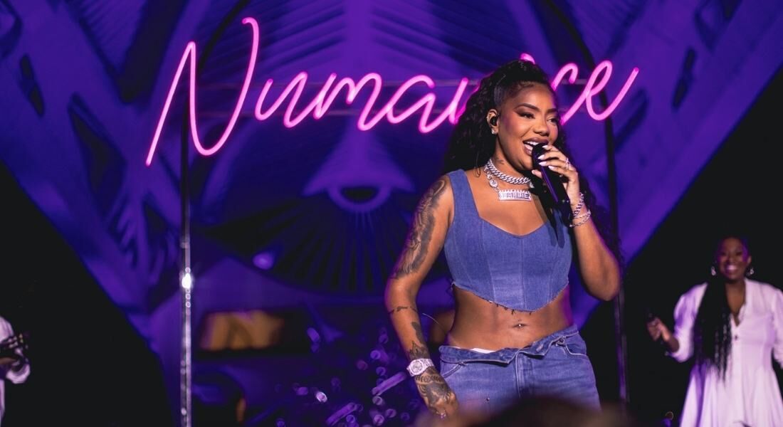 Ludmilla no seu show Numanice