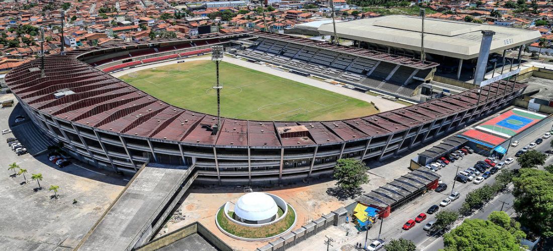 Estádio Rei Pelé, em Maceió-AL