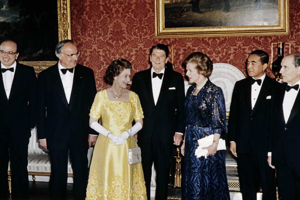 Elizabeth II e Ronaldo Reagan