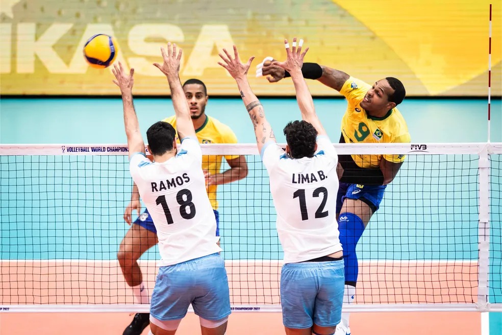 Adversário do Brasil nas oitavas do Mundial de vôlei, Irã busca