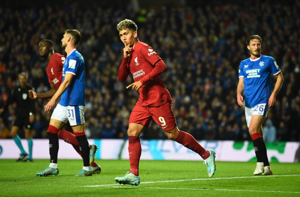 Firmino brilhou com dois gols e uma assistência na vitória dos Reds