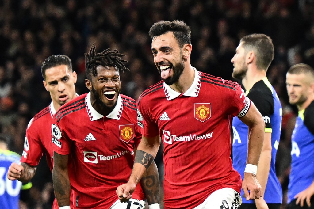 Fred e Bruno Fernandes marcaram os gols do United sobre o Tottenham